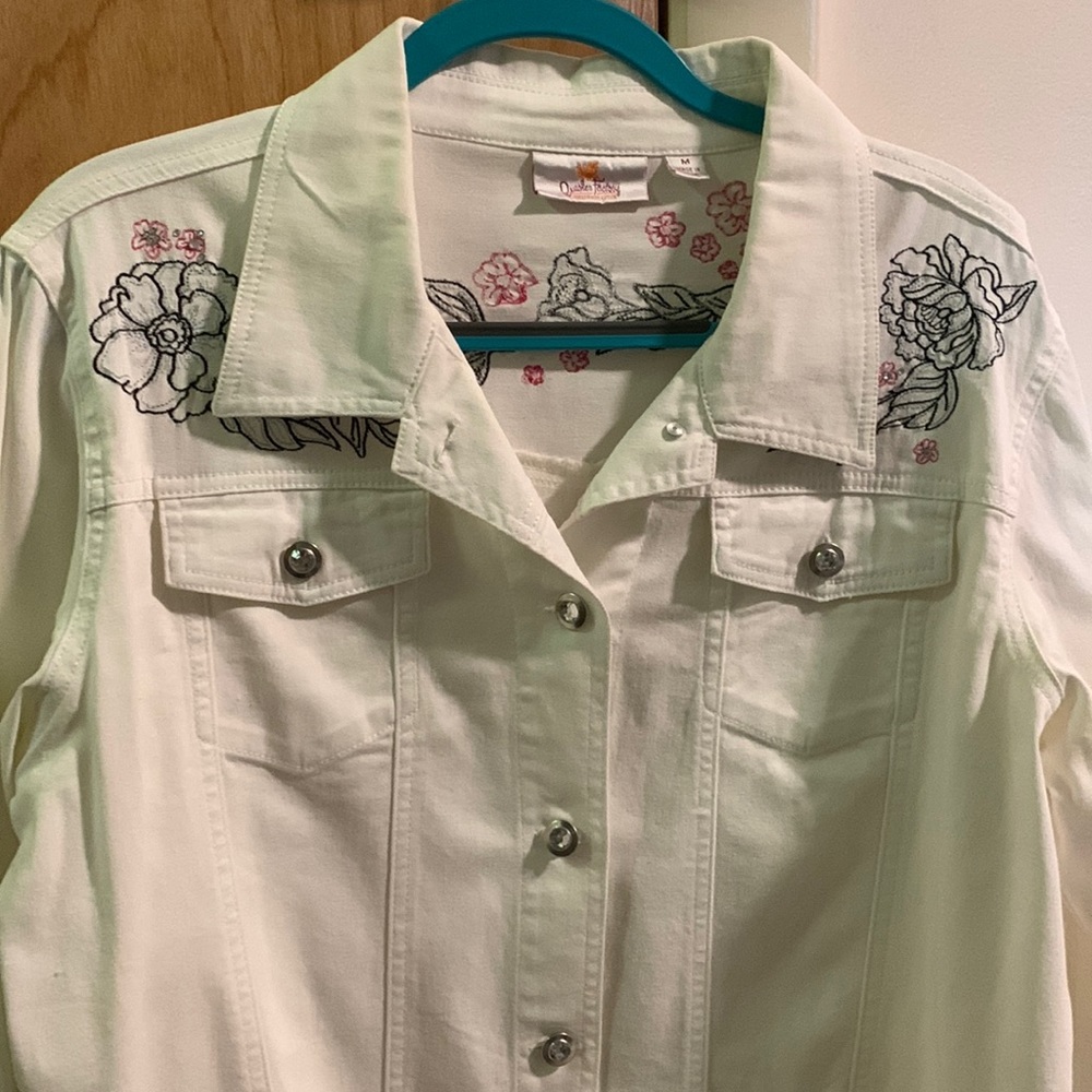 Quaker factory white jacket